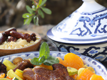 Magret de canard et sa tajine aux légumes et fruits secs