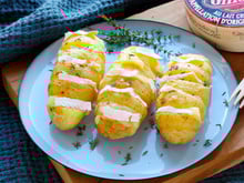 Quand j’ai la flemme de cuisiner, je fais toujours cette recette de pommes de terre au camembert : c’est un régal