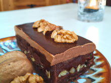 Gateau au chocolat et aux noisettes