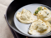 Ravioles au Roquefort, champignon, et noix