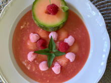Gaspacho de melon aux framboises