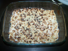 Crumble à l'ananas sur framboise