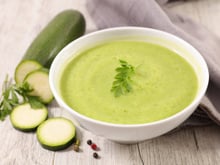 Velouté de courgettes classique