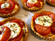 Tartelettes aux tomates et à la mozzarella