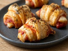 Croissants apéritifs façon pizza