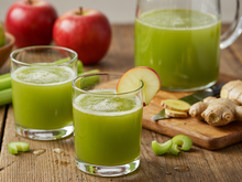 Jus de pomme-céleri au gingembre