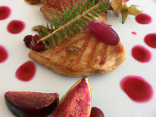 Escalopes de foie gras aux fruits rouges