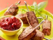 Mini-brochettes de foie de veau et chutney de framboise