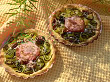 Tartelettes à la courgette, tomate et anchois