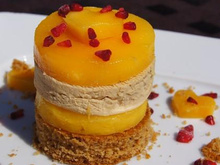Mille feuille de pain d'épices, mangue et foie gras
