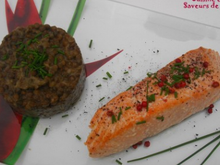 Saumon à l'unilatéral et lentilles vertes du Puy