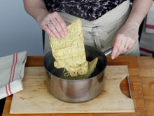 Nouilles instantanées : recettes pas-chères-pas-longues