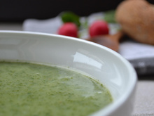 Velouté aux fanes de radis