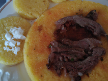 Galette de polenta et Pur Brebis Pyrénées