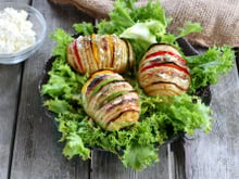 Pommes de terre à la suédoise aux poivrons et fromage frais