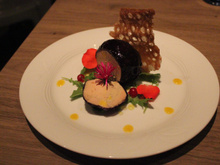 Mi-cuit en gelée de fruits rouges, chips au beurre salé