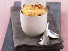 Petits soufflés au poulet et au jambon