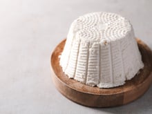 Connaissez-vous la ricotta au four ? La recette sicilienne simple et gourmande à tester