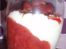 Verrine de chocolat blanc aux fraises