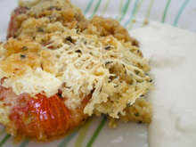 Crumble de tomates au romarin frais, sauce au chèvre, et à la fleur de thym
