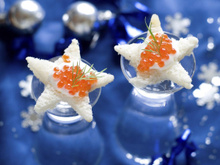 Bouchées de Noël aux oeufs de saumon de Norvège