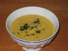 Crème de chou-fleur au lait d'amande