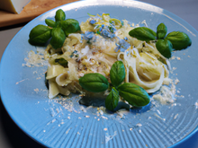 Tagliolinis aux poires, basilic et gorgonzola