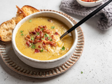 Ce trio carotte, cheddar et lard croustillant, est la meilleure façon d’aimer encore plus la soupe