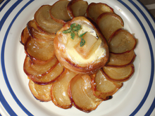 Tatin de pommes de terre au brie de Meaux