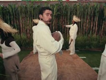 C'est la recette préférée de Bad Bunny : l'Arroz con salchicha, un classique de Porto Rico à refaire facilement chez soi