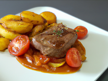 Filet mignon de chevreuil auce tomate et patates