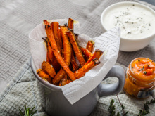 Une diététicienne partage sa recette de frites de carotte, totalement addictive et très simple à faire !
