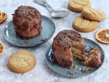 Mini-gâteaux sans cuisson aux biscuits orange et pavot