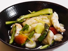 Comment cuire un poisson au court-bouillon ?