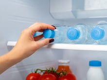 Eau plate ou pétillante : voici le temps maximum pour conserver une bouteille une fois ouverte