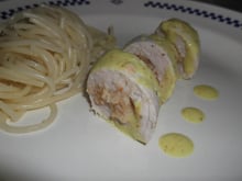 Escalope de dinde farcie au surimi et sa sauce Curry