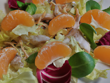 Salade de poissons fumés, cœurs de palmier et clémentines