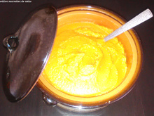 Purée de patates douces épicée