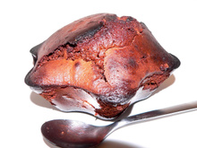 Gâteau au chocolat légèrement croquant dessus, fondant dedans