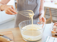 Voici la mauvaise habitude qu’il faut éviter quand on prépare un gâteau