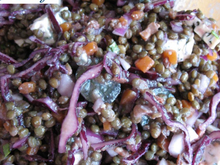 Salade de lentilles vertes, chou rouge et raisin