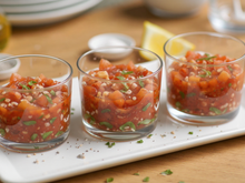 Tartare de tomates fraîches au basilic