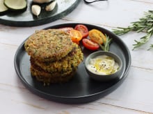 Galettes de quinoa aux courgettes