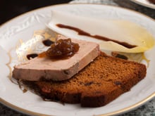 Conseils foie gras : cuisson, assaisonnement, accompagnement... Tout savoir sur le foie gras pour un Noël réussi