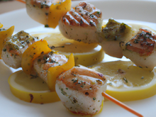 Brochette de poissons au citron