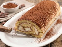 Comment rouler une bûche de Noël sans casser la génoise ?