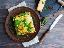 Cette étonnante version des lasagnes froides est le plat parfait pour se régaler avec le retour de la chaleur
