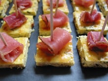 Bouchées oignons blancs et jambon de Vendée