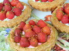 Tartelettes aux fraises et mascarpone au citron vert