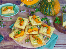 Carrés au Saint-Nectaire, potimarron rôti et origan